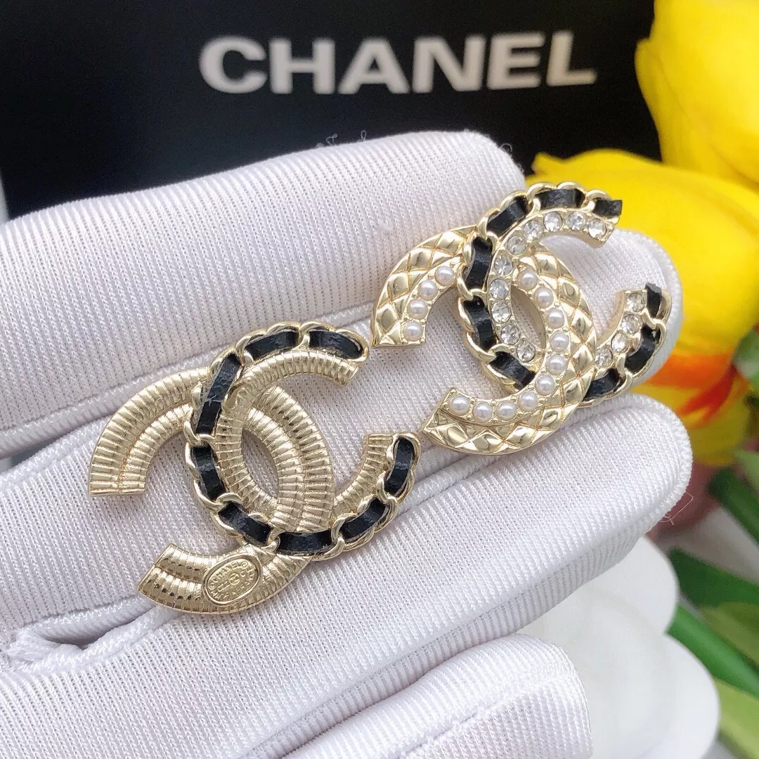 Refined 5782 Chanel Earrings For Women