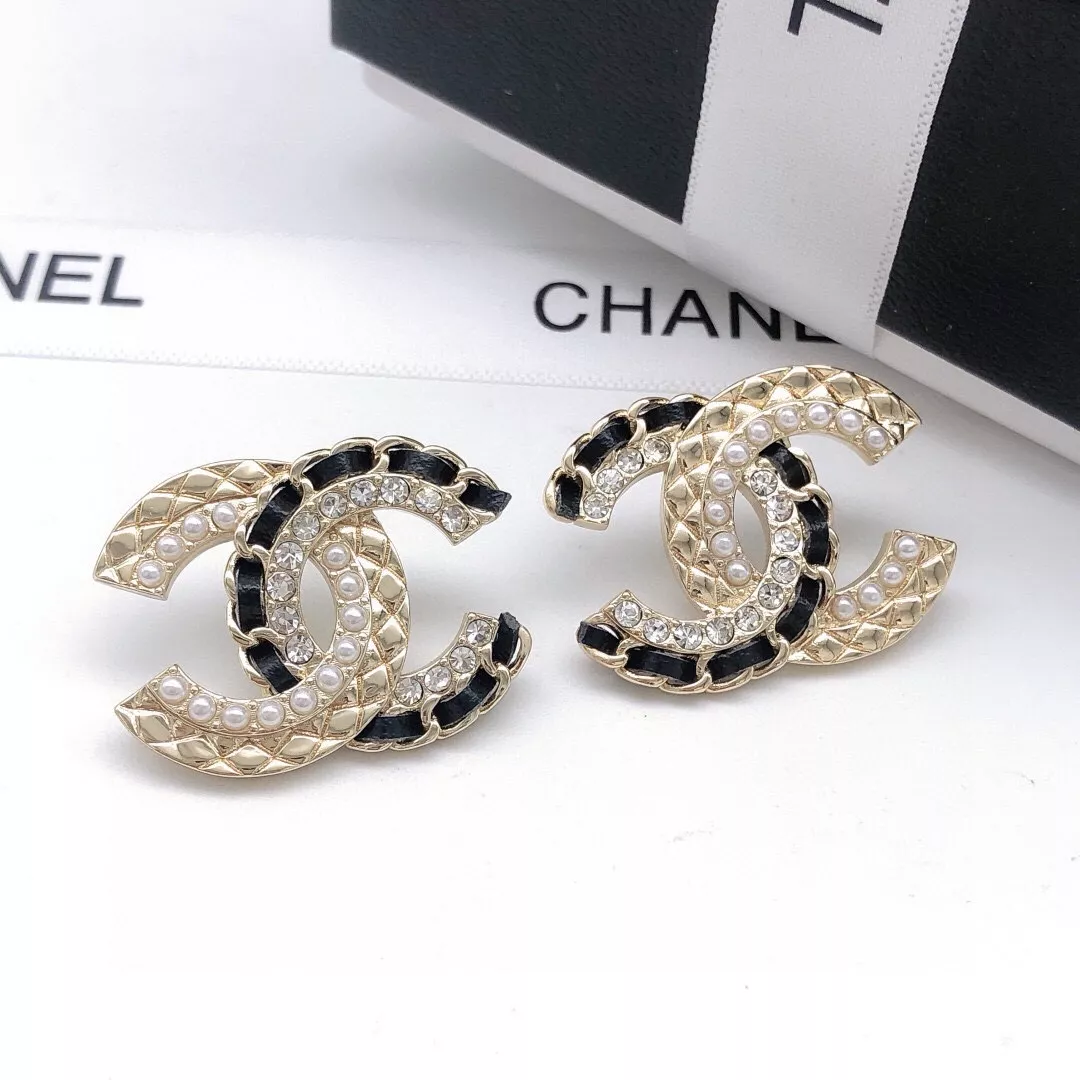 Refined 5782 Chanel Earrings For Women