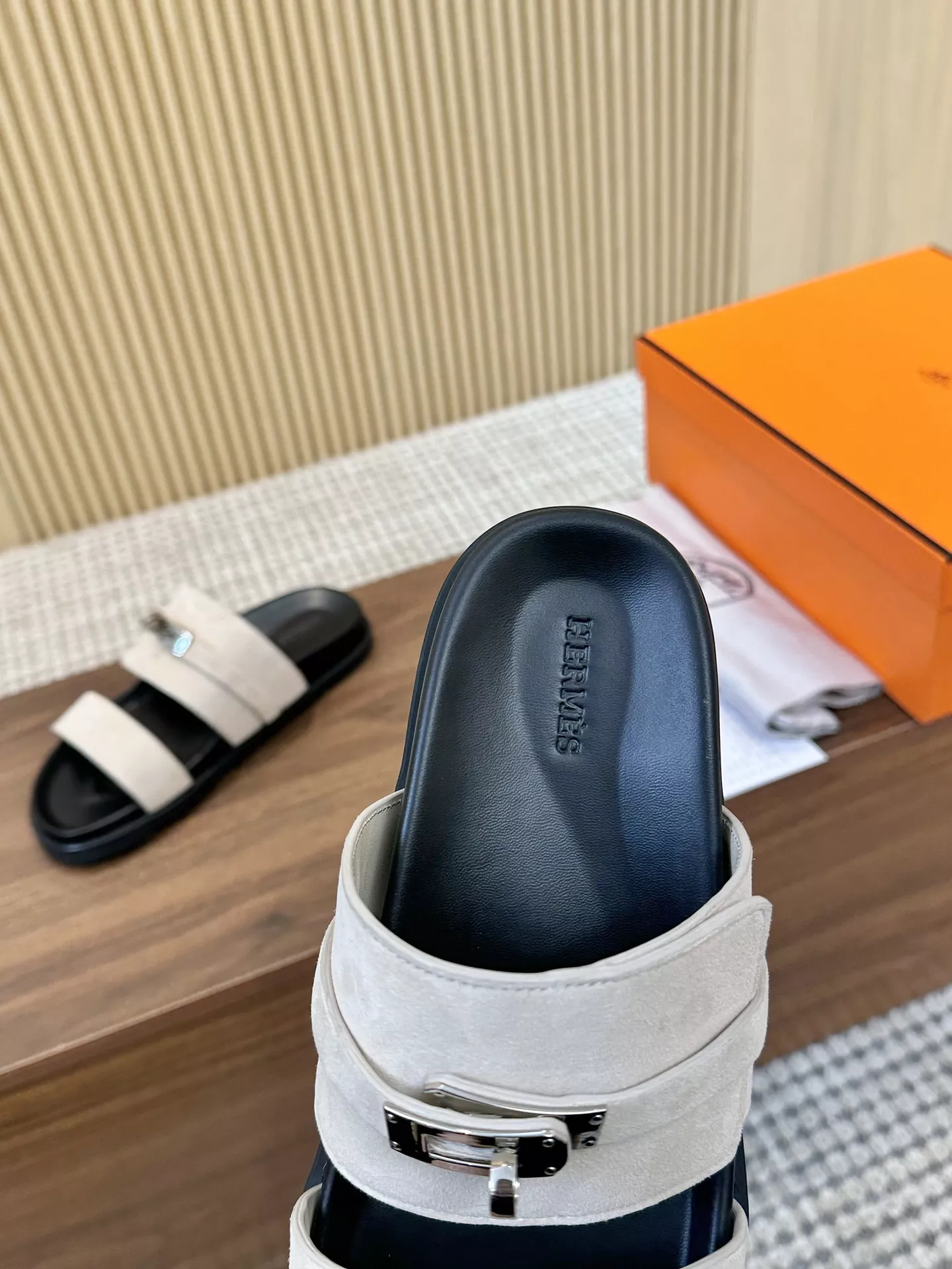 Refined 582 Hermes Slippers For Men