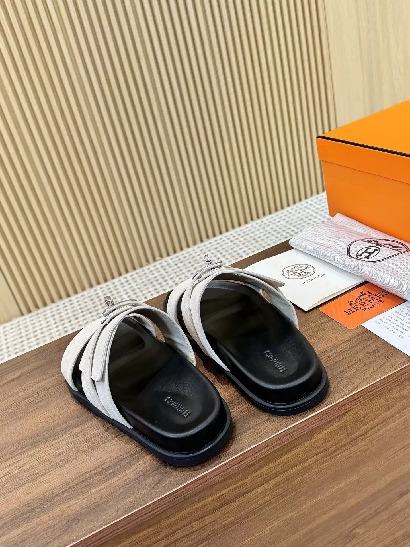 Refined 582 Hermes Slippers For Men