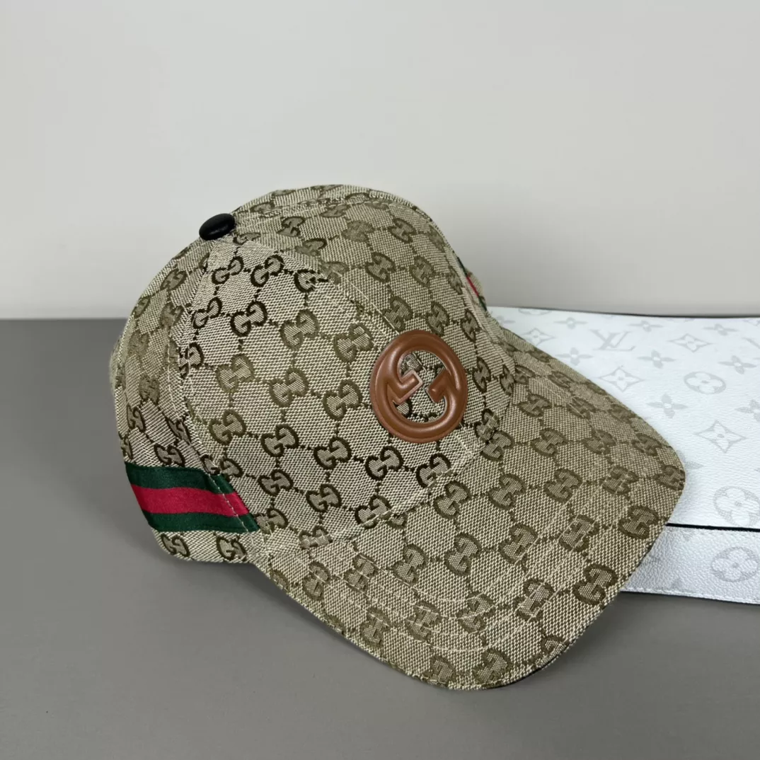 Refined 6082 Gucci Caps