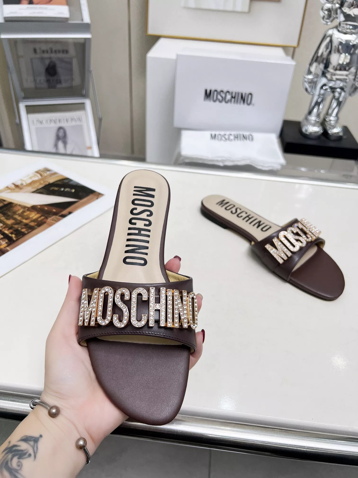 Refined 6353 Moschino Slippers For Women