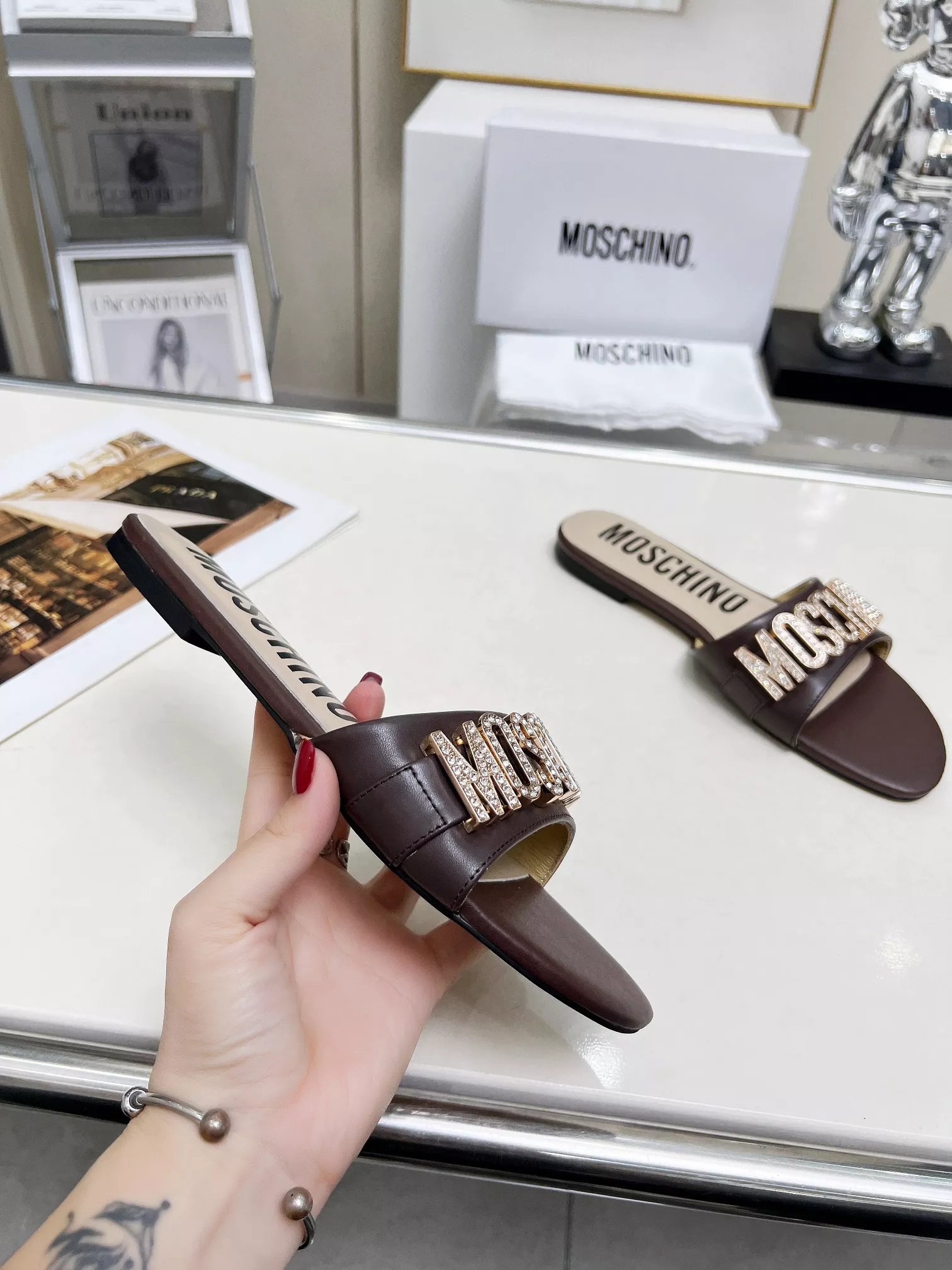 Refined 6353 Moschino Slippers For Women