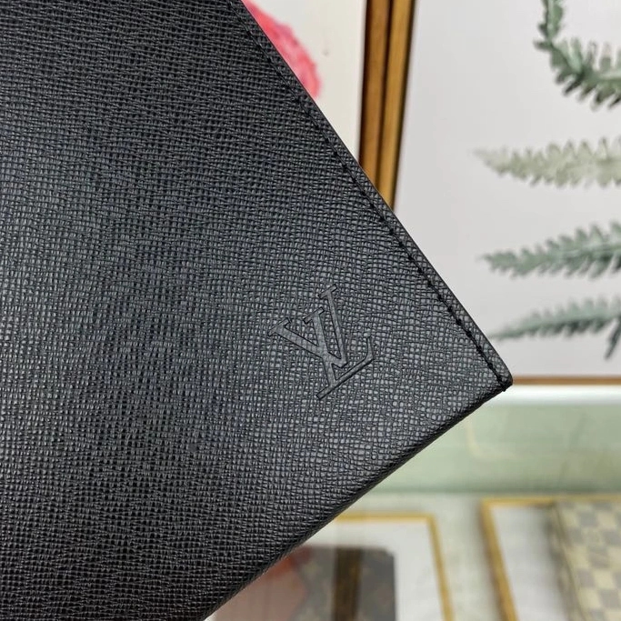 Refined 6373 Louis Vuitton AAA Man Wallets