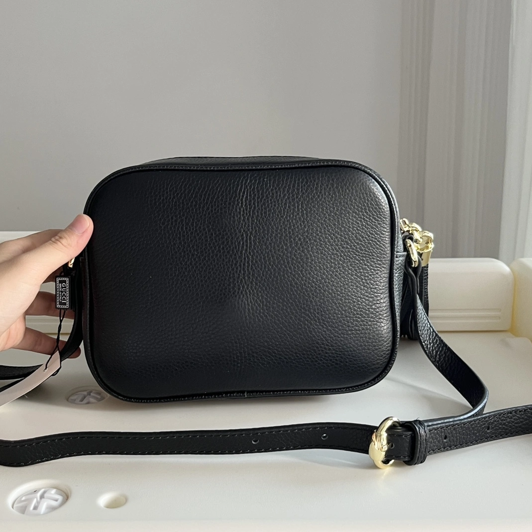 Refined 639 Gucci AAA Quality Messenger Bags