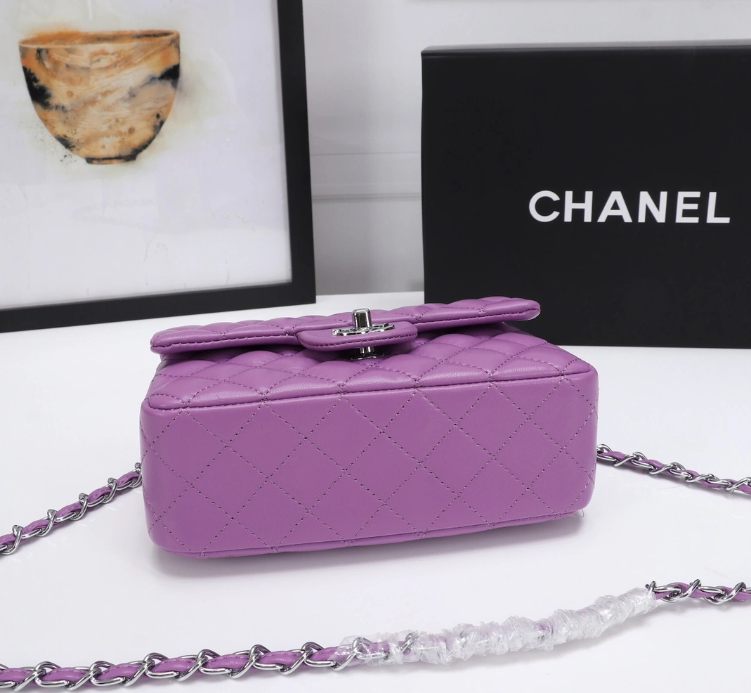 Refined 647 Chanel AAA Quality Messenger Bags For Women