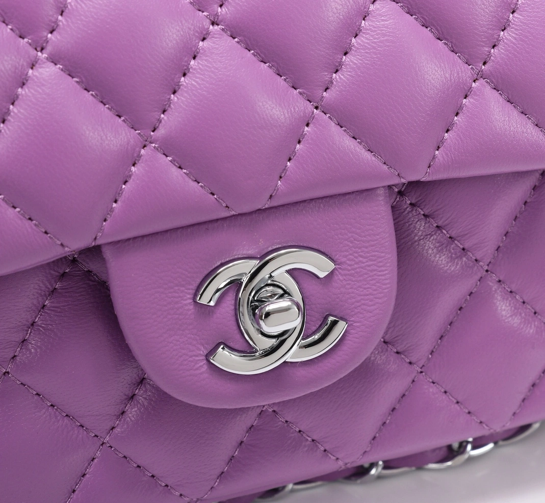 Refined 647 Chanel AAA Quality Messenger Bags For Women