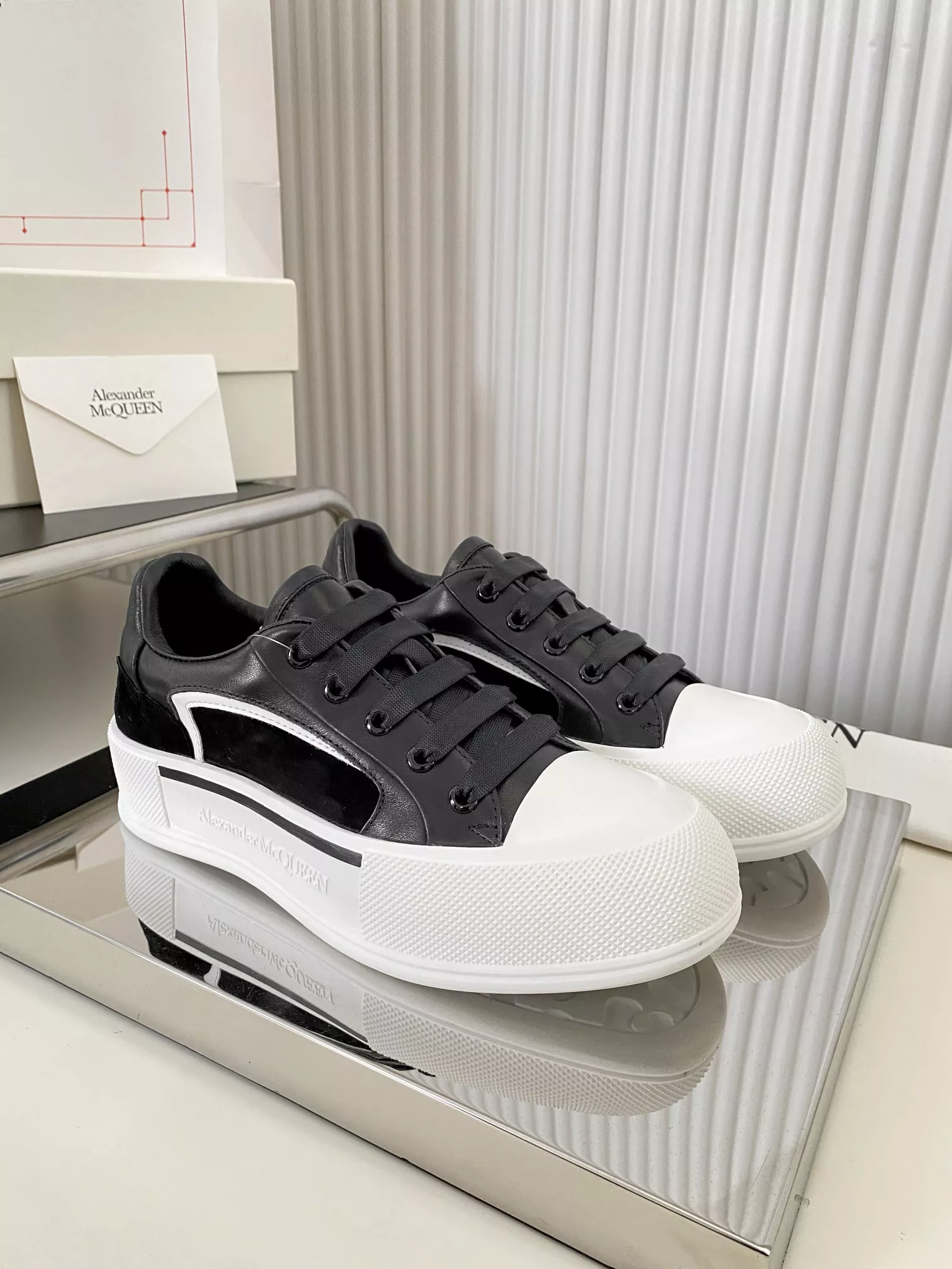 Refined 6473 Alexander McQueen Casual Shoes For Men