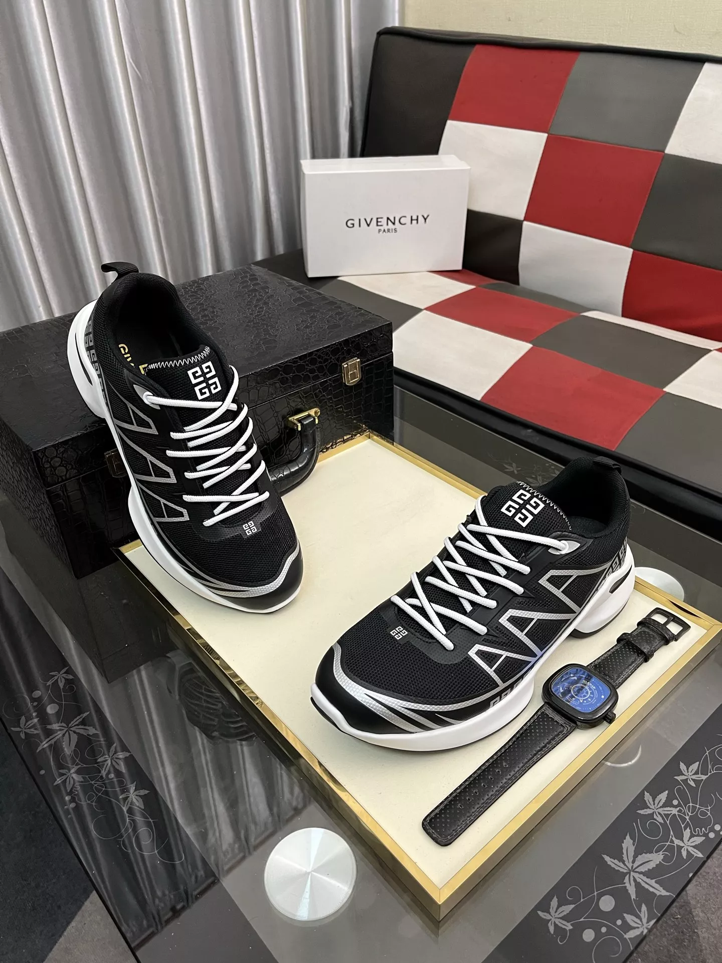 Refined 6840 Givenchy Casual Shoes For Men