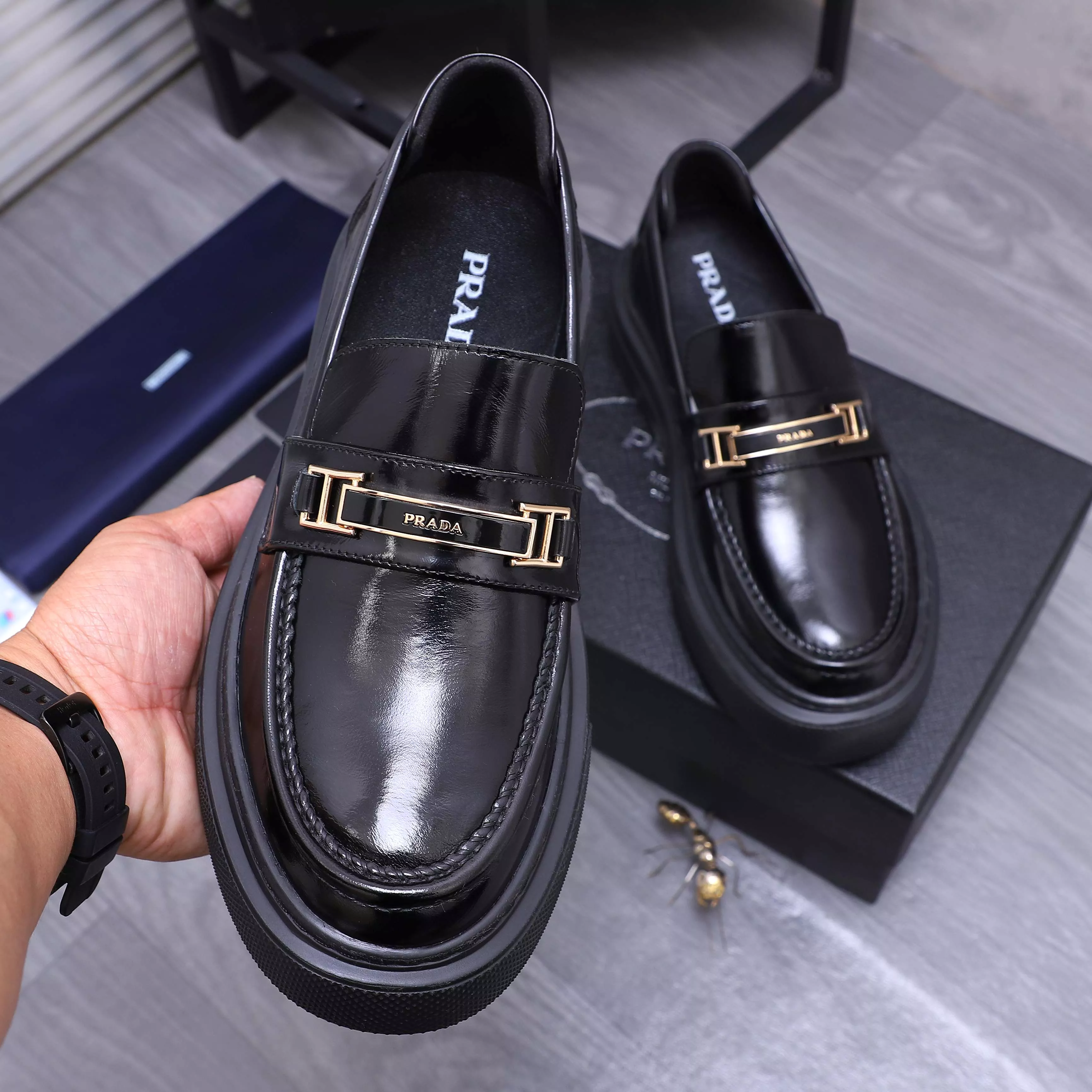 Refined 6940 Prada Leather Shoes For Men