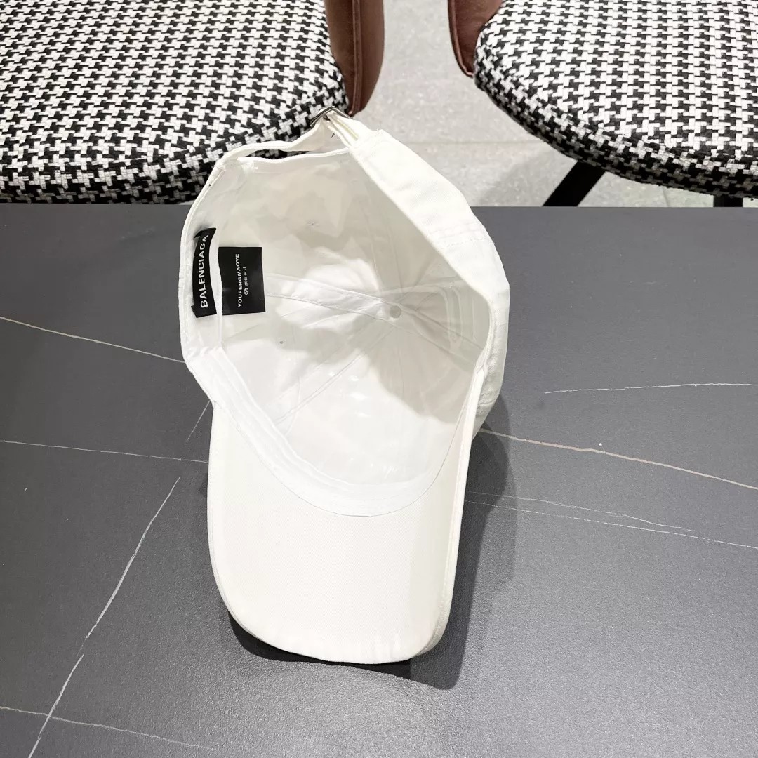 Refined 7167 Balenciaga Caps