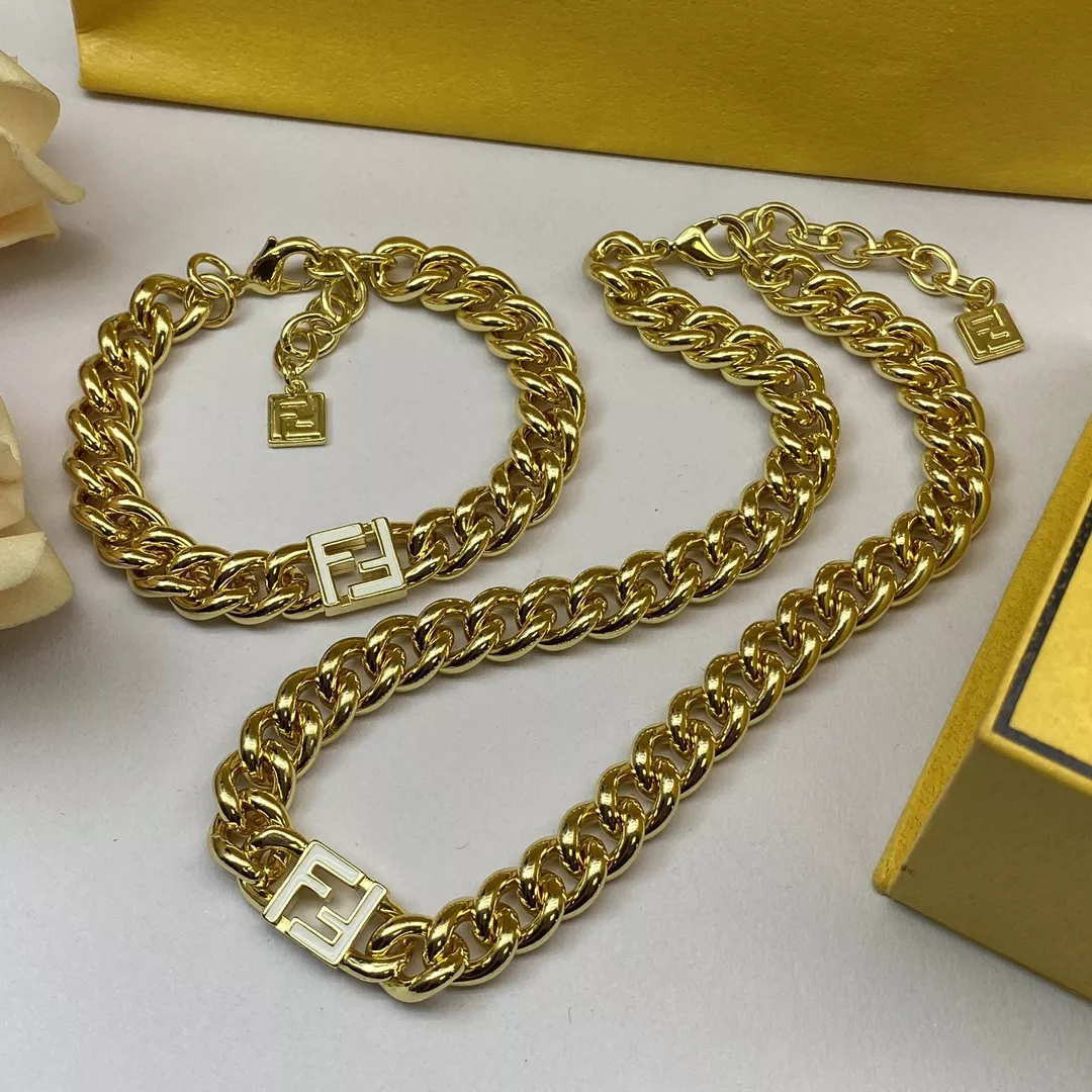 Refined 7277 Fendi Jewelry Set