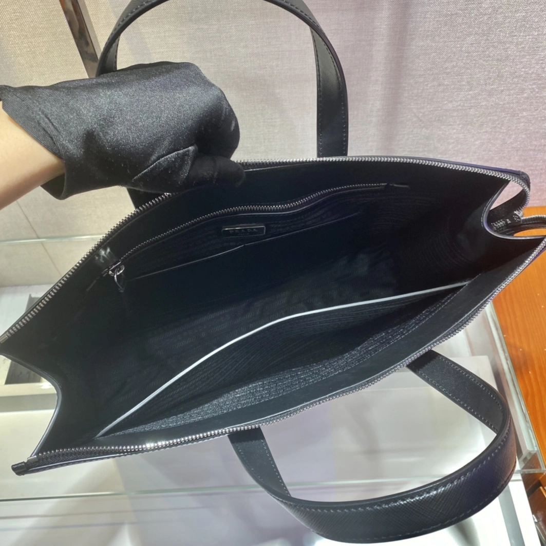 Refined 7385 Prada AAA Man Handbags