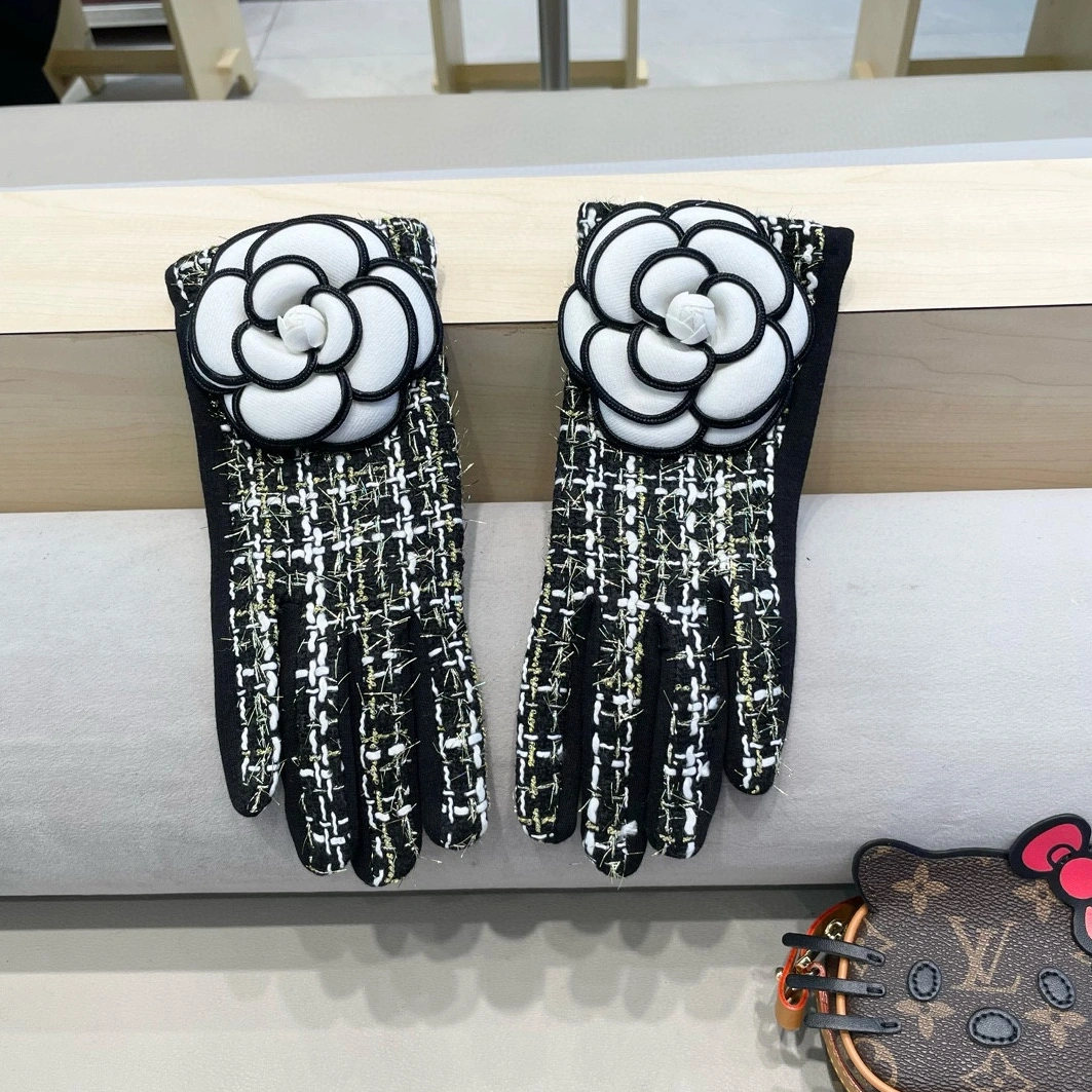 Refined 7702 Chanel Gloves For Women