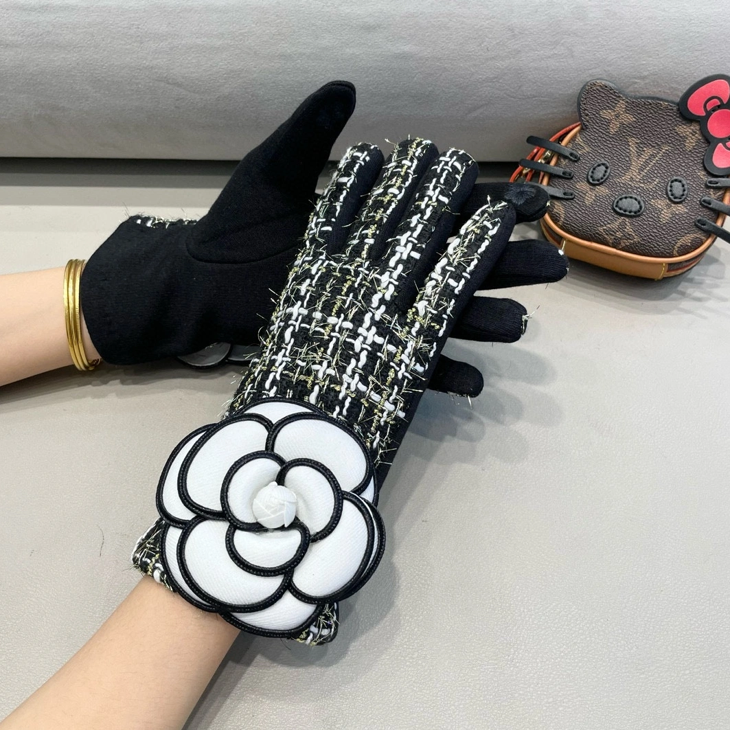 Refined 7702 Chanel Gloves For Women