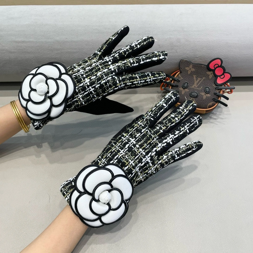 Refined 7702 Chanel Gloves For Women