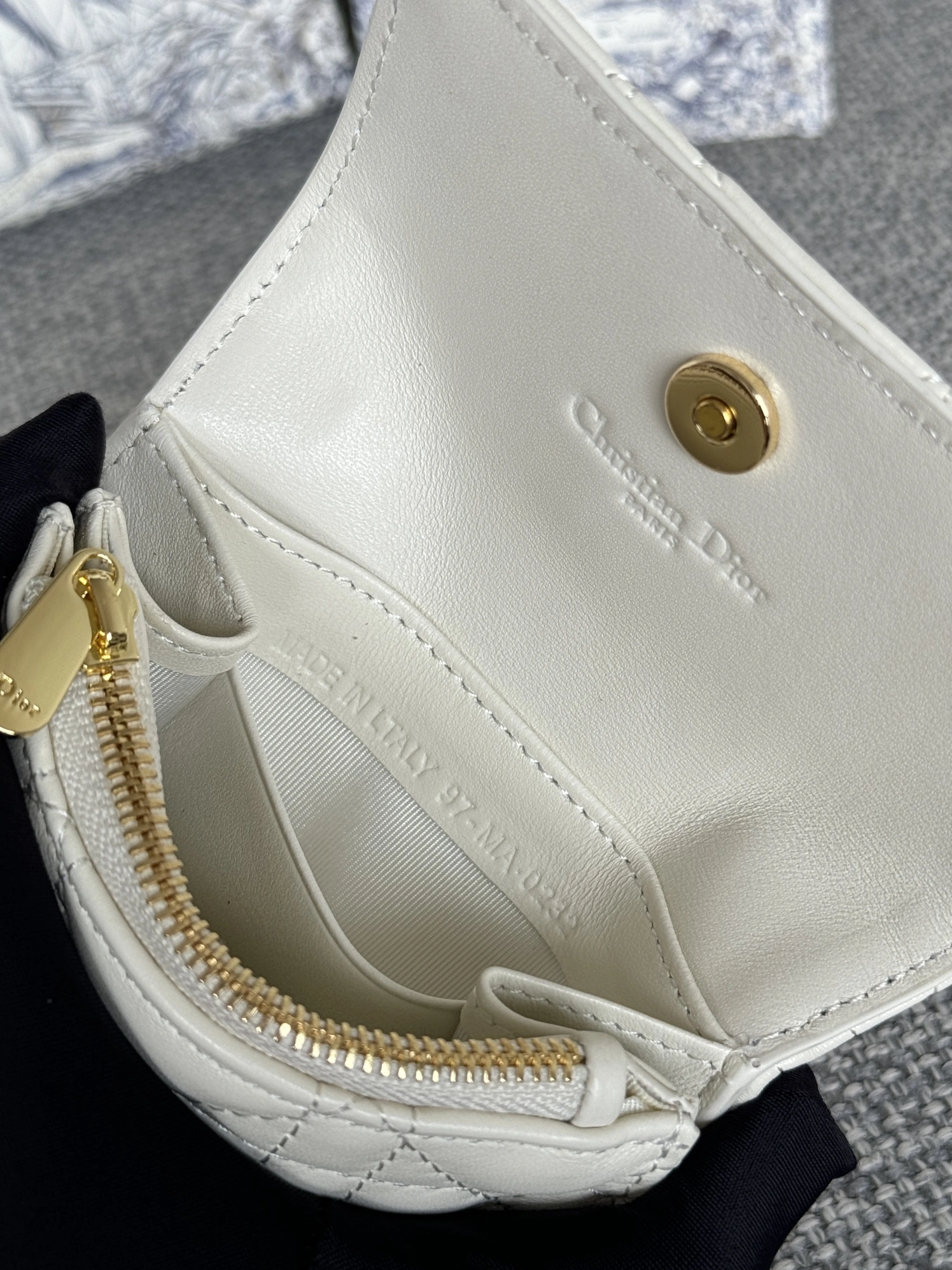 Refined 776 Christian Dior AAA Wallets For Women