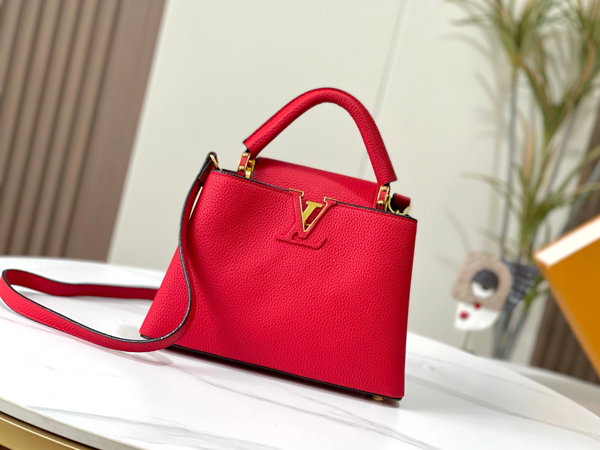Refined 7829 Louis Vuitton AAA Quality Messenger Bags For Women