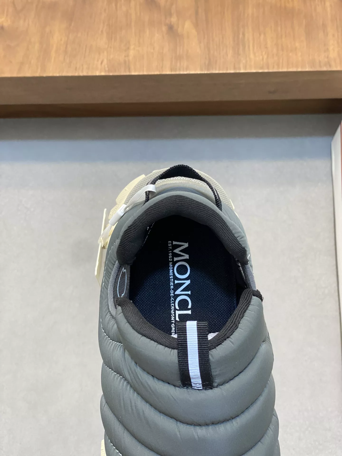Refined 8016 Moncler Casual Shoes For Men