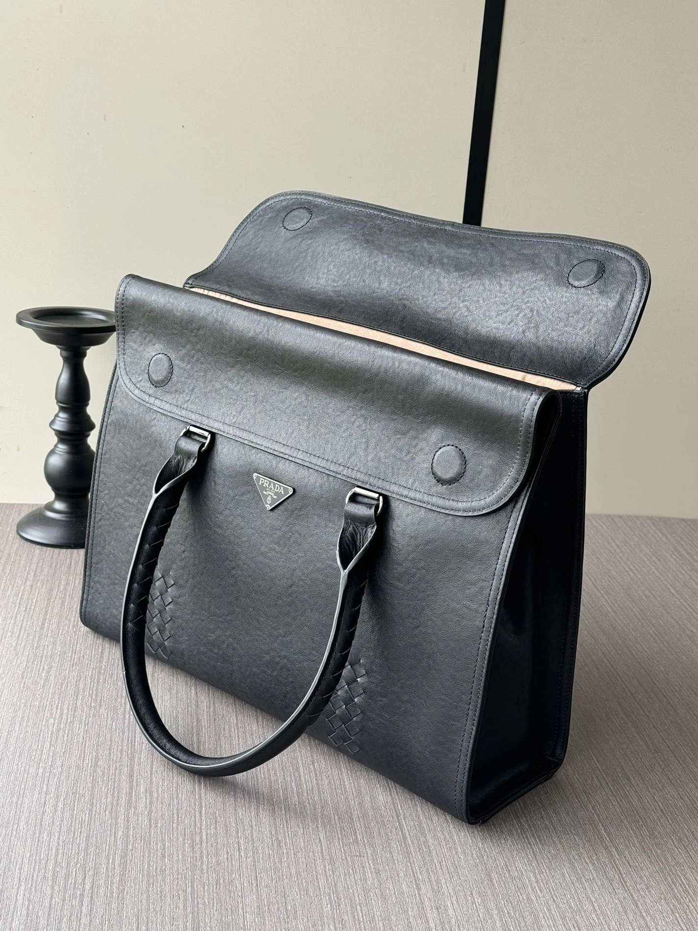 Refined 8121 Prada AAA Man Handbags