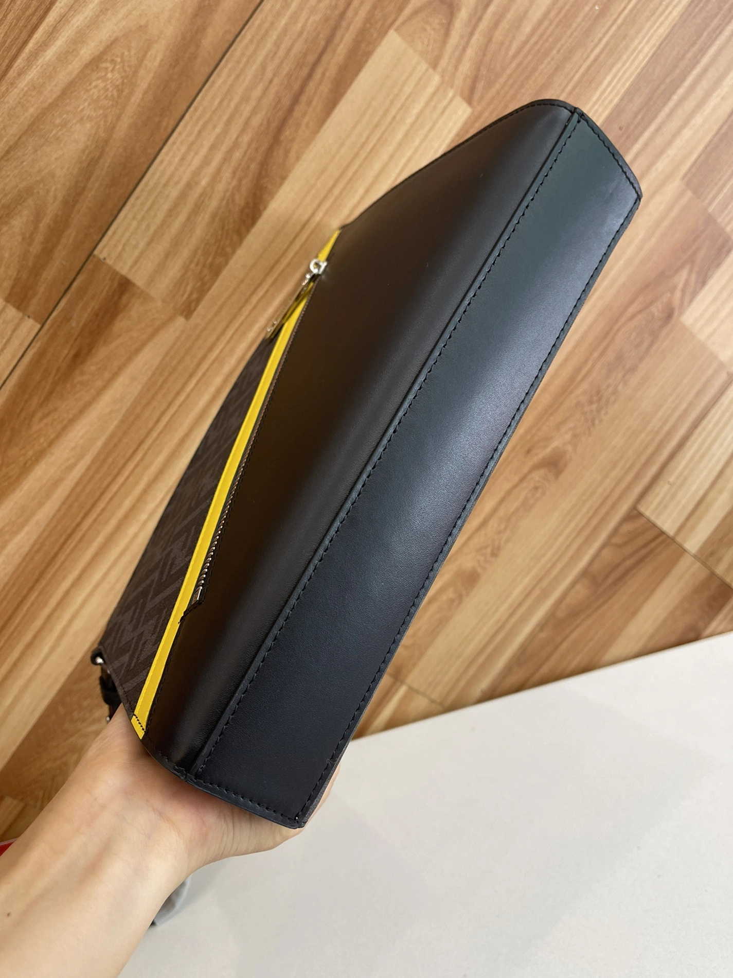 Refined 8122 Fendi AAA Man Wallets