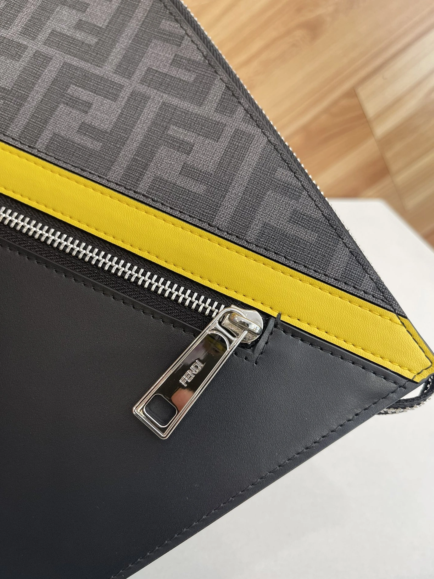 Refined 8122 Fendi AAA Man Wallets