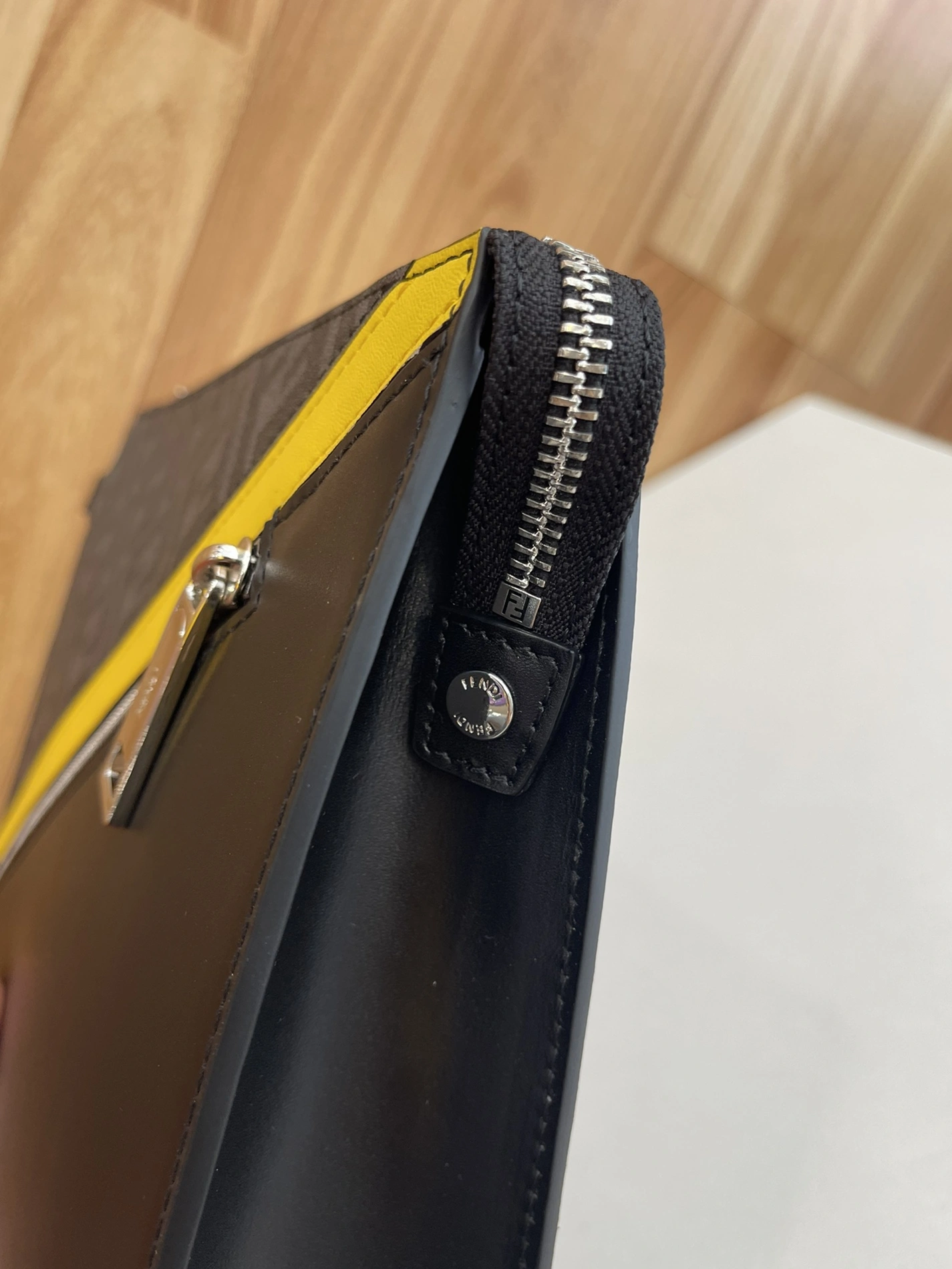 Refined 8122 Fendi AAA Man Wallets