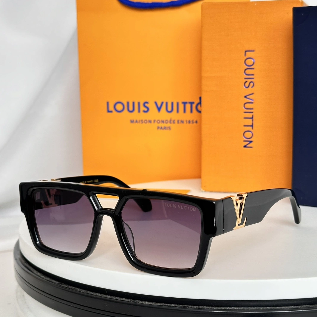 Refined 8181 Louis Vuitton AAA Quality Sunglasses