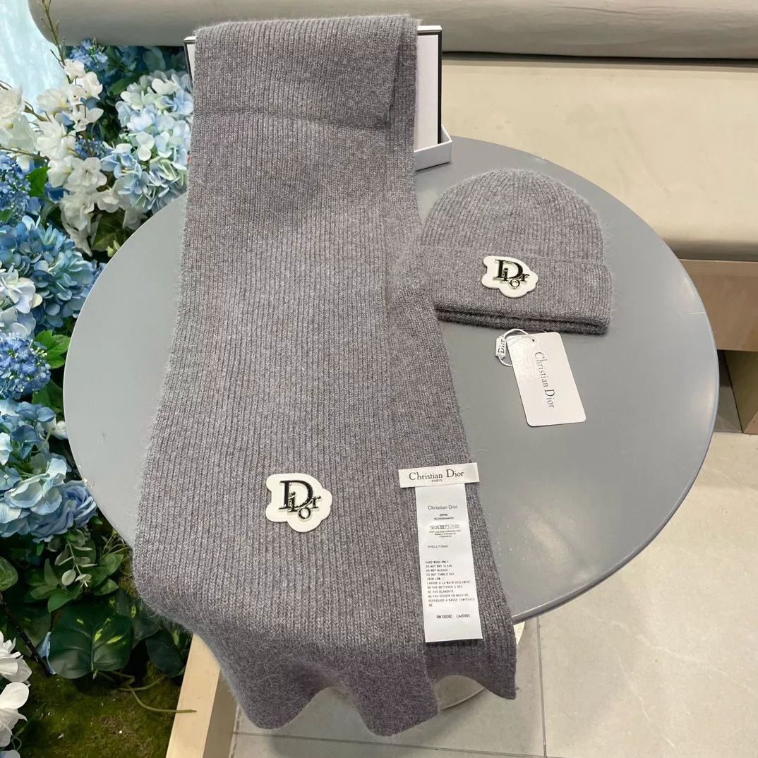 Refined 8262 Christian Dior Hat and Scarf Set