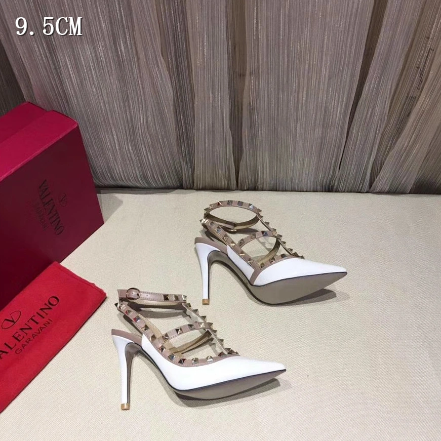 Refined 8341 Valentino Sandal For Women