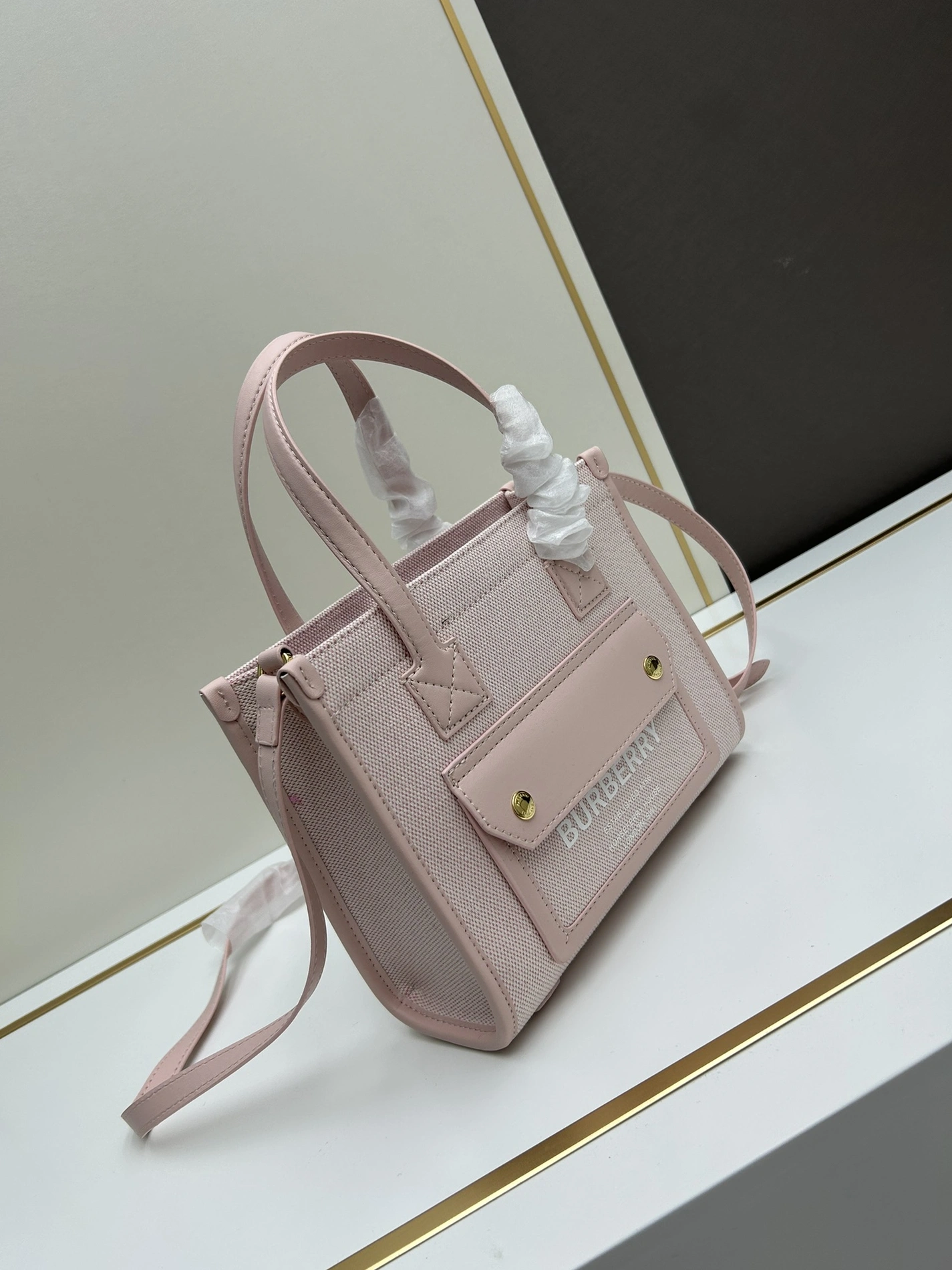 Refined 8447 Burberry AAA Quality Handbags For Women