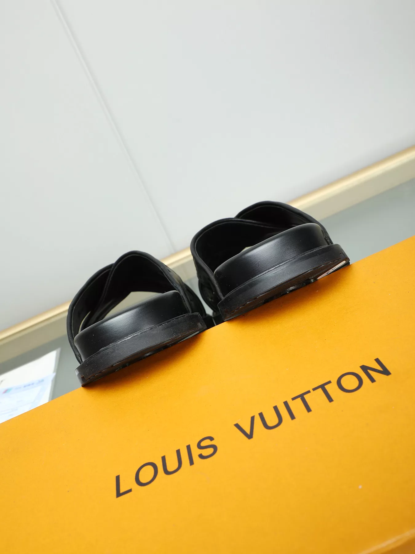 Refined 8705 Louis Vuitton Slippers For Men