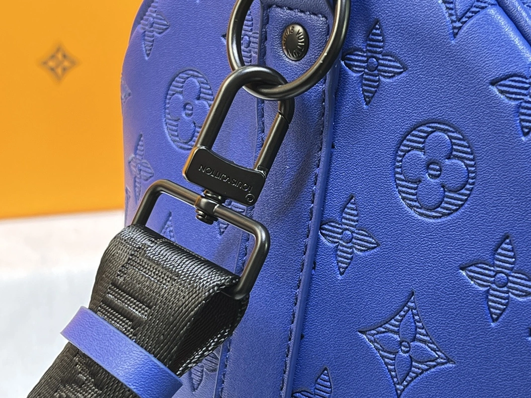 Refined 8759 Louis Vuitton Travel Bags