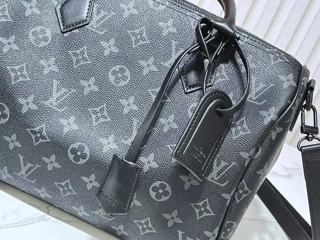 Refined 8821 Louis Vuitton AAA Quality Handbags For Women