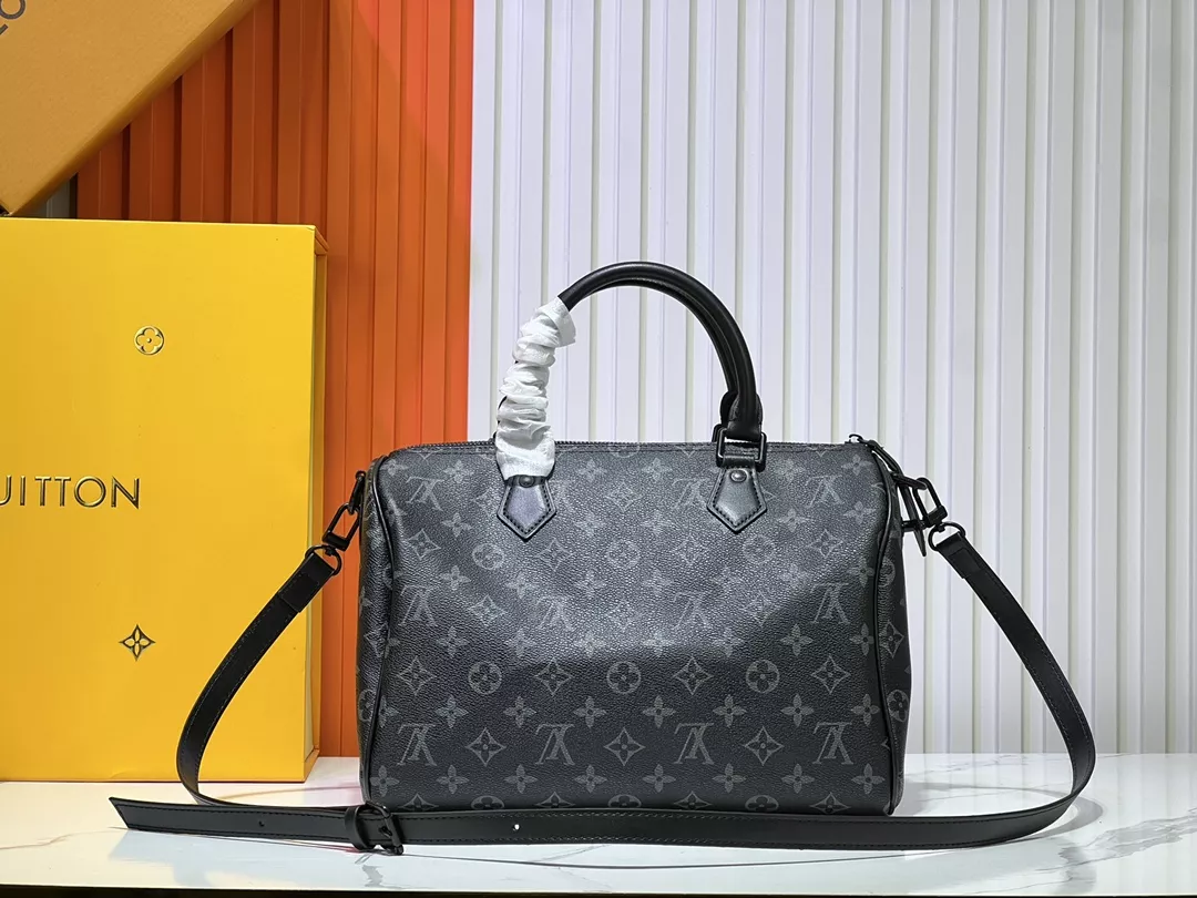 Refined 8821 Louis Vuitton AAA Quality Handbags For Women
