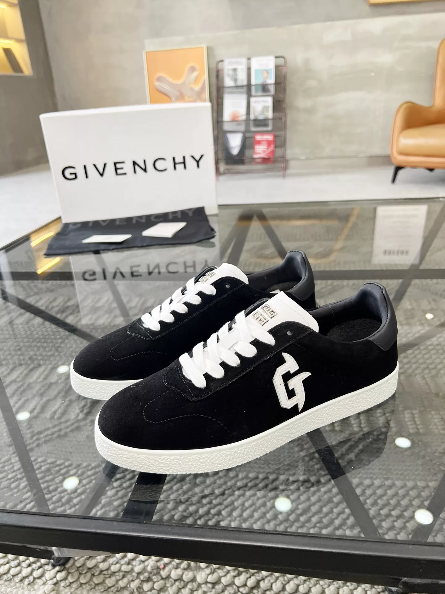 Refined 894 Givenchy Casual Shoes For Men
