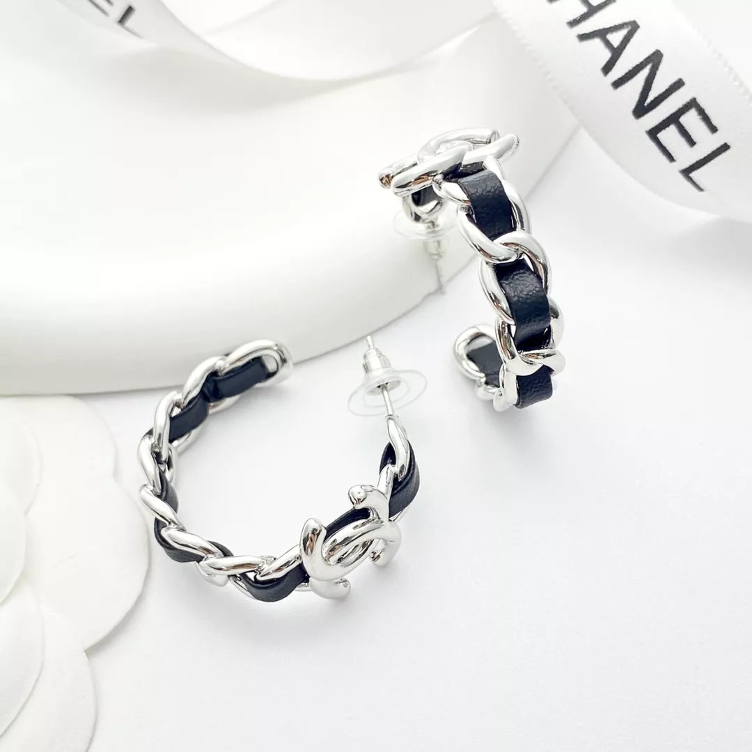 Refined 9056 Chanel Earrings For Women