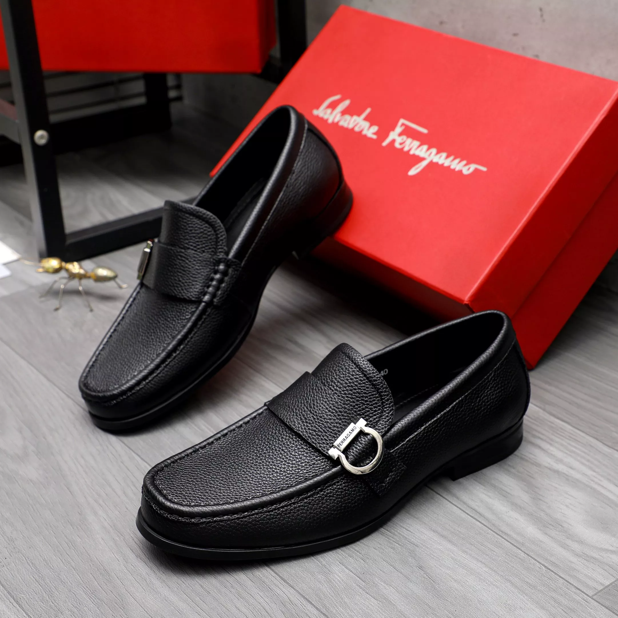 Refined 9134 Salvatore Ferragamo Leather Shoes For Men