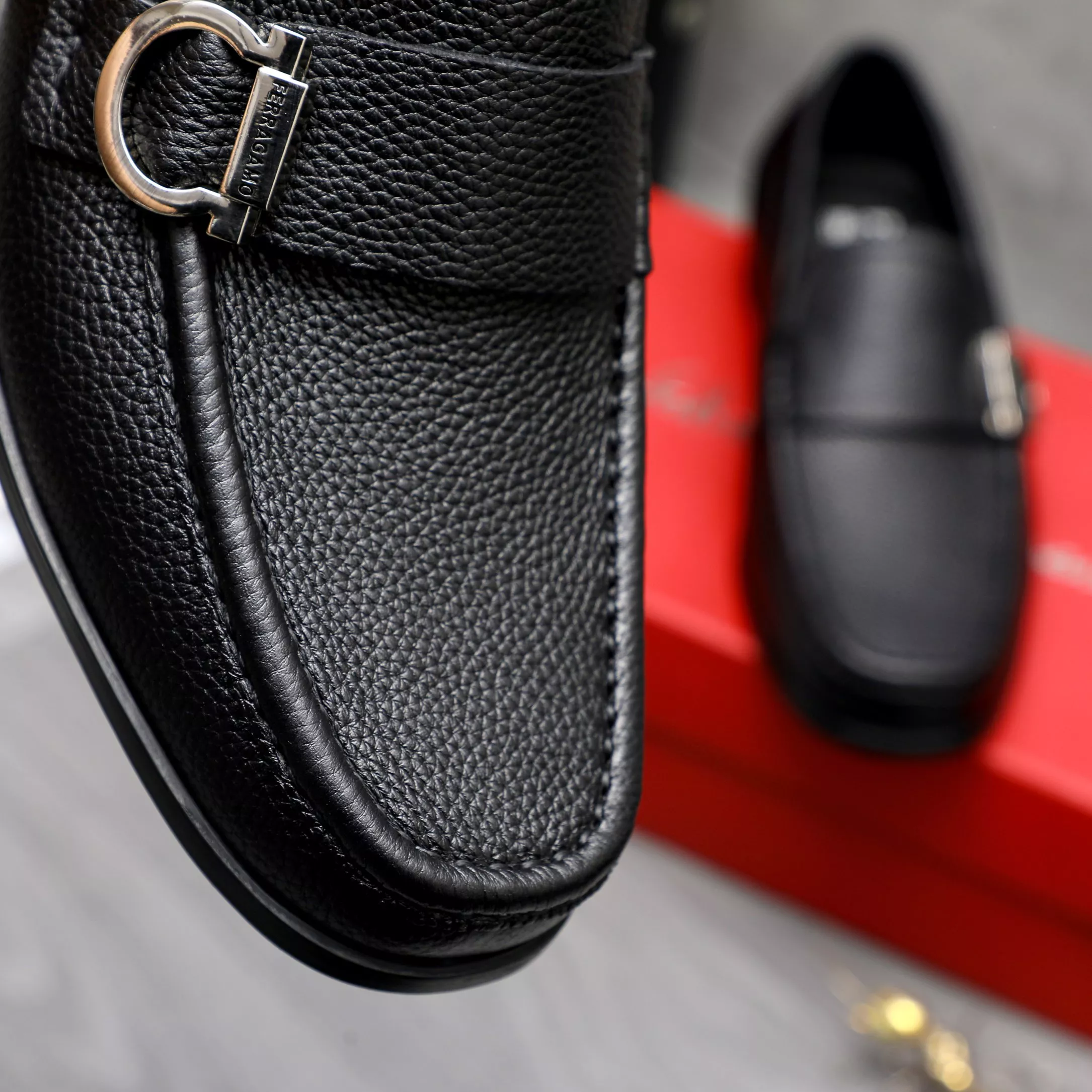 Refined 9134 Salvatore Ferragamo Leather Shoes For Men