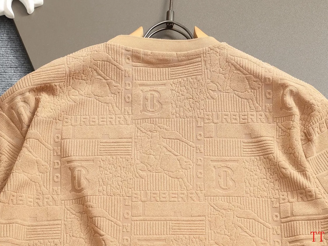 Refined 9261 Burberry T-Shirts Short Sleeved For Unisex