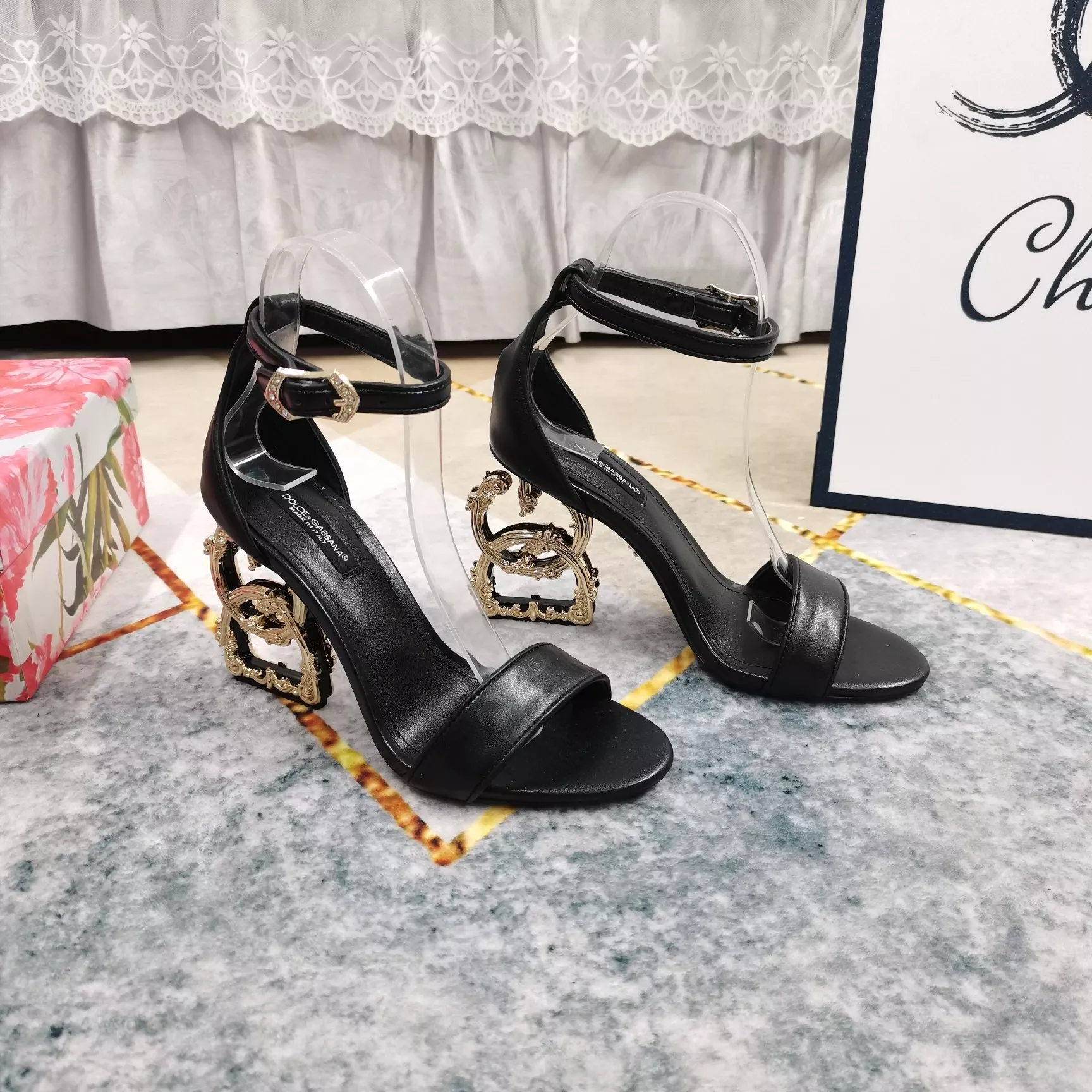 Refined 9304 Dolce & Gabbana D&G Sandal For Women