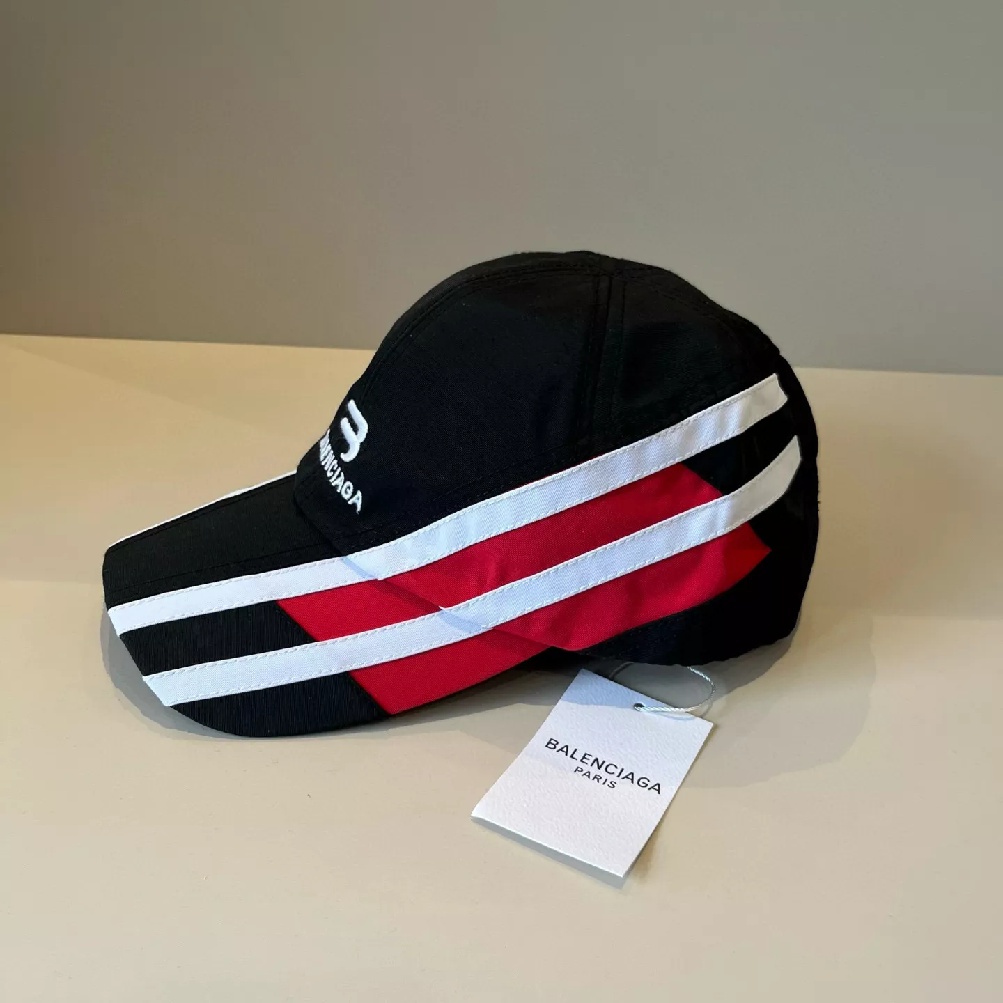 Refined 9704 Balenciaga Caps