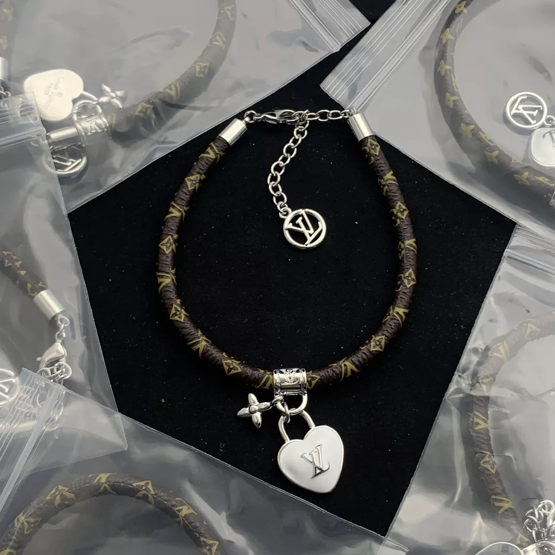 Refined 9809 Louis Vuitton LV Bracelets