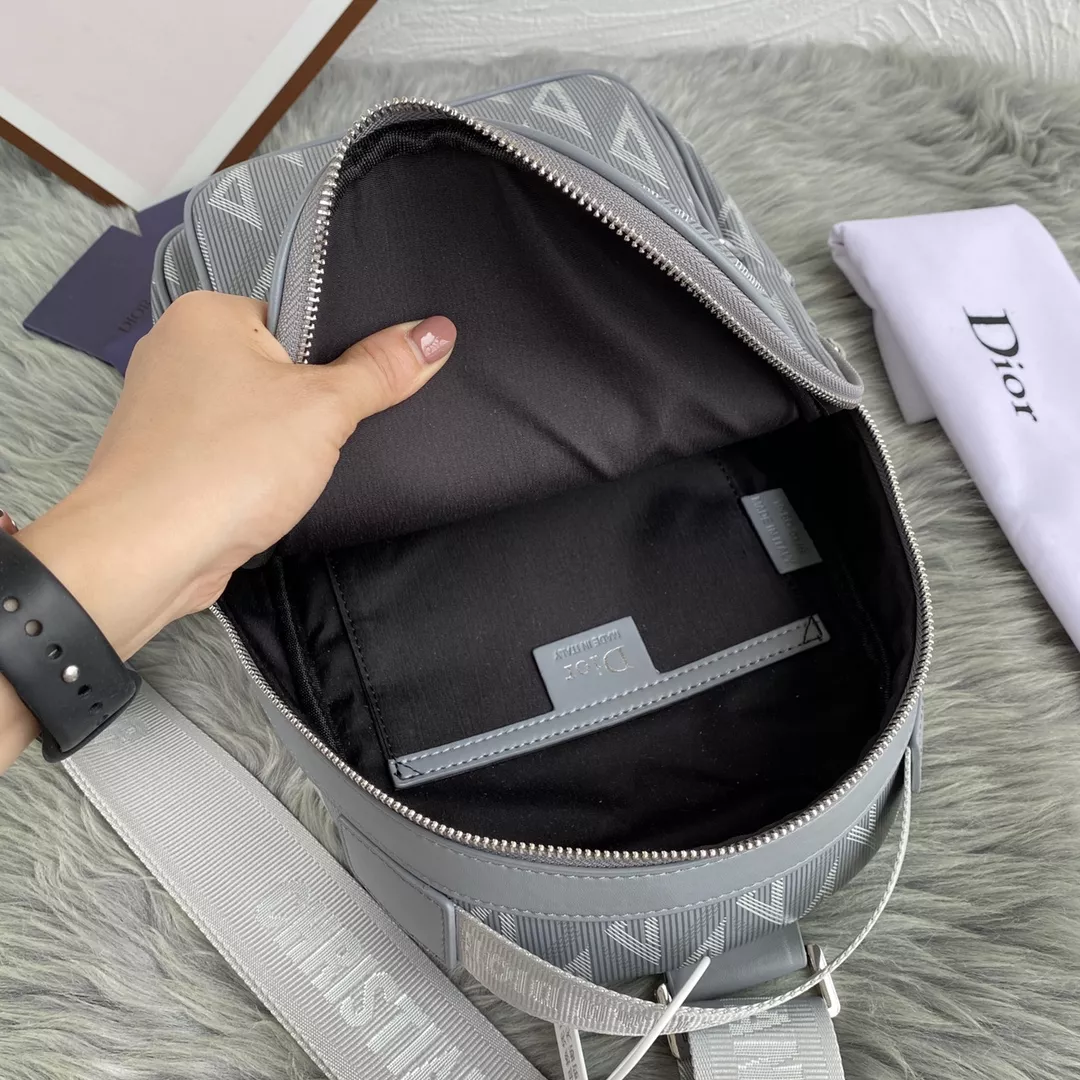 Refined 9819 Christian Dior AAA Man Messenger Bags