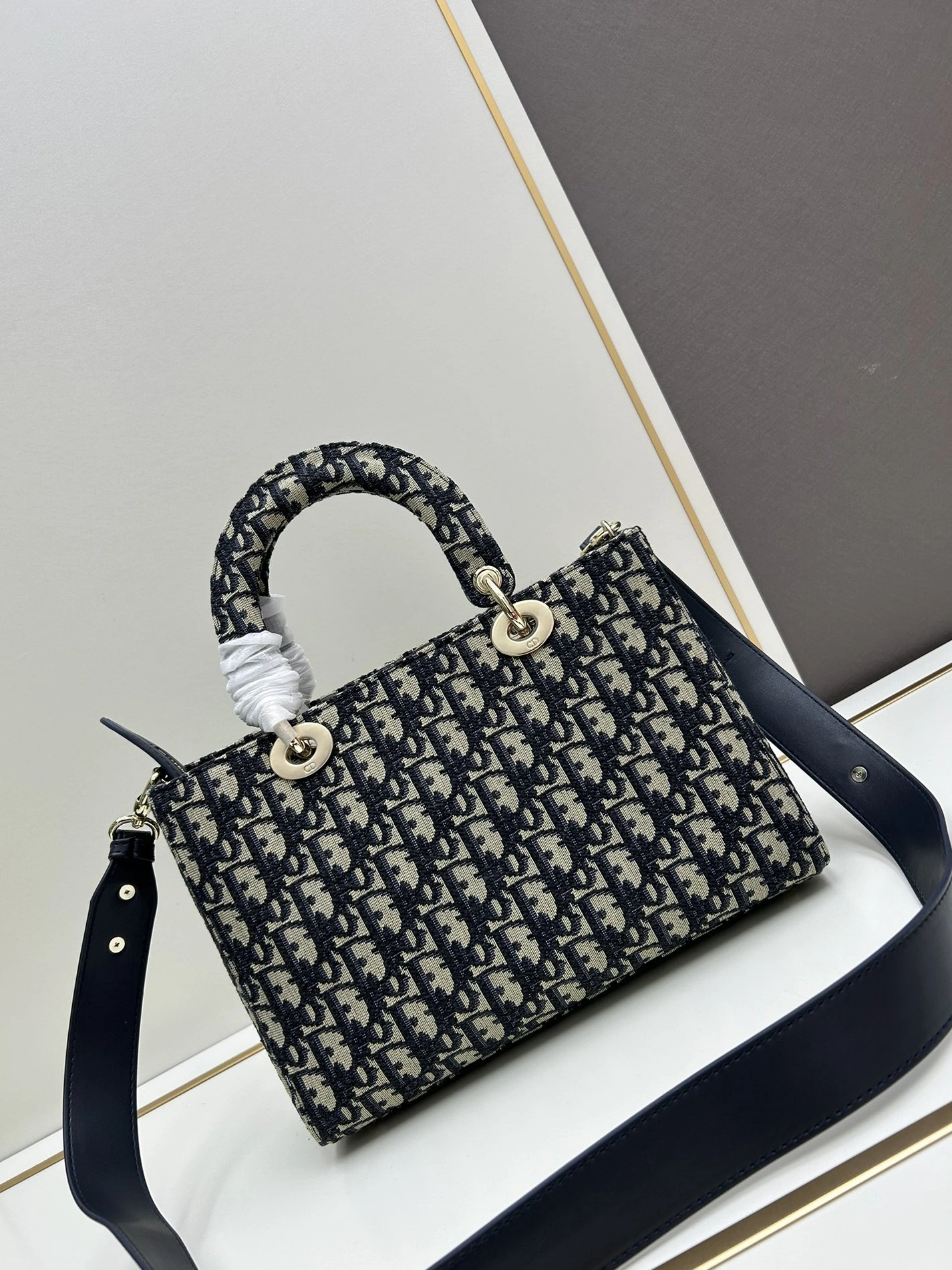 Refined 9876 Christian Dior AAA Quality Handbags For Women