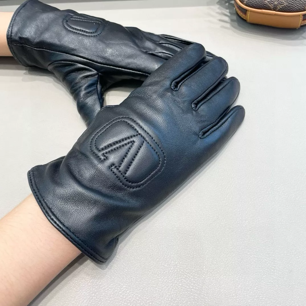 Refined 9913 Valentino Gloves For Women