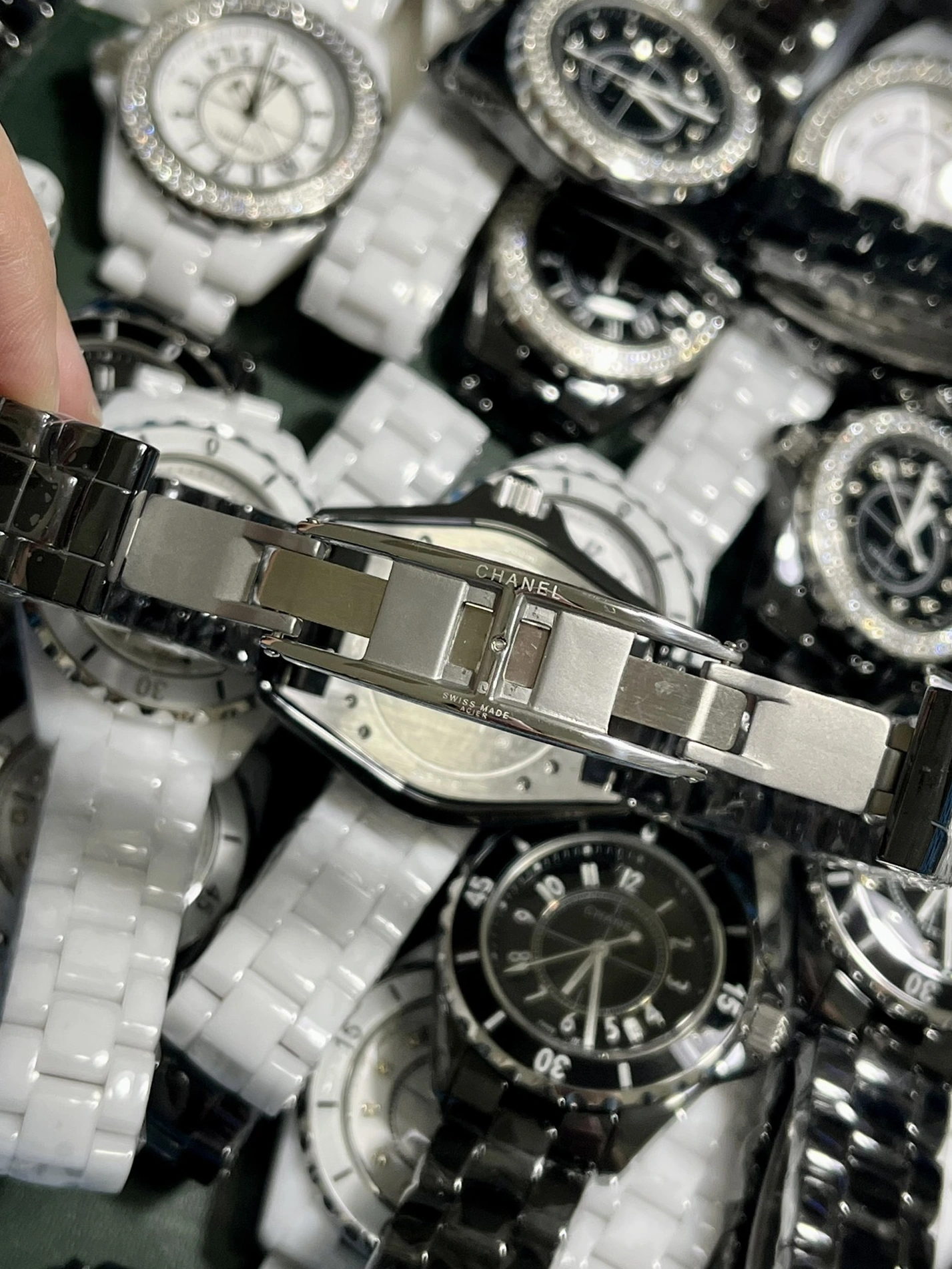 Refined 9976 Chanel AAA Quality Watches