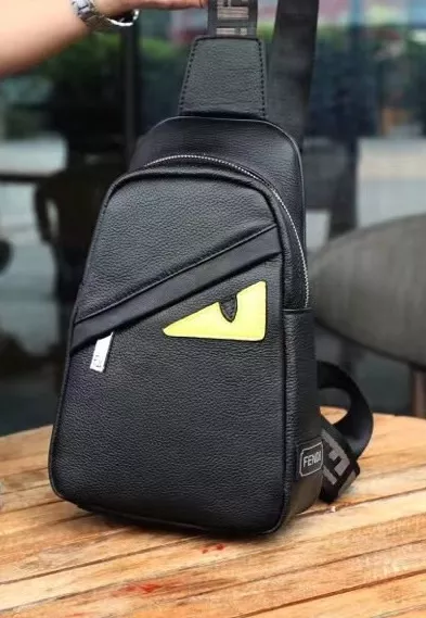 Reliable 1145 Fendi AAA Man Messenger Bags