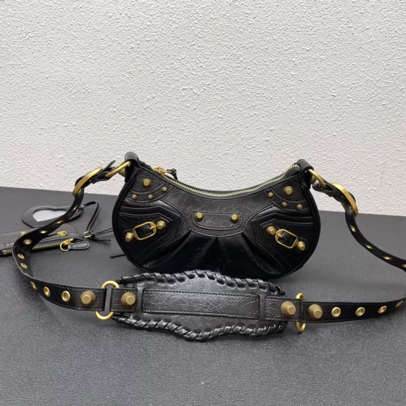 Reliable 1267 Balenciaga AAA Quality Messenger Bags For Women