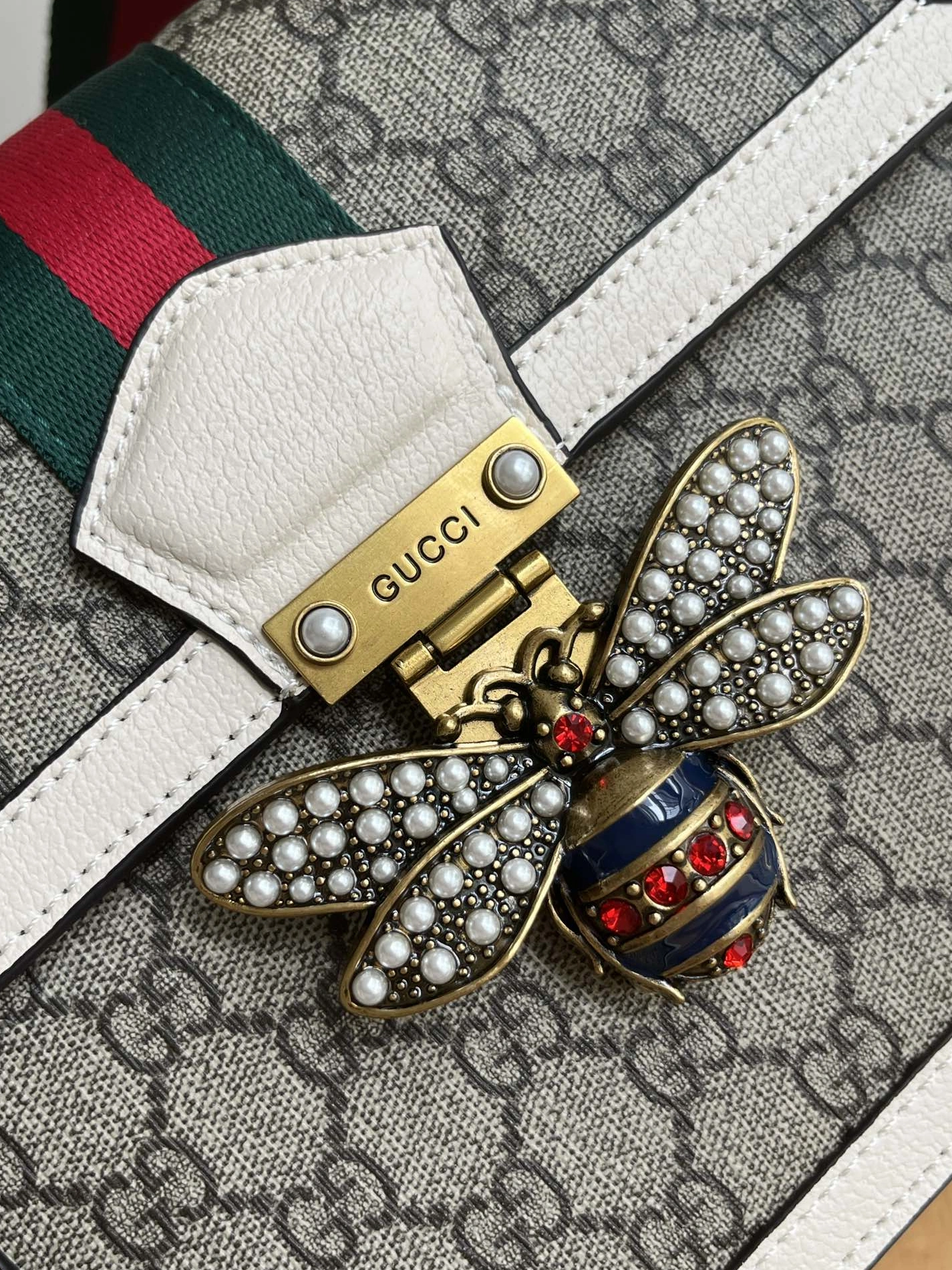Reliable 151 Gucci AAA Quality Handbags For Women